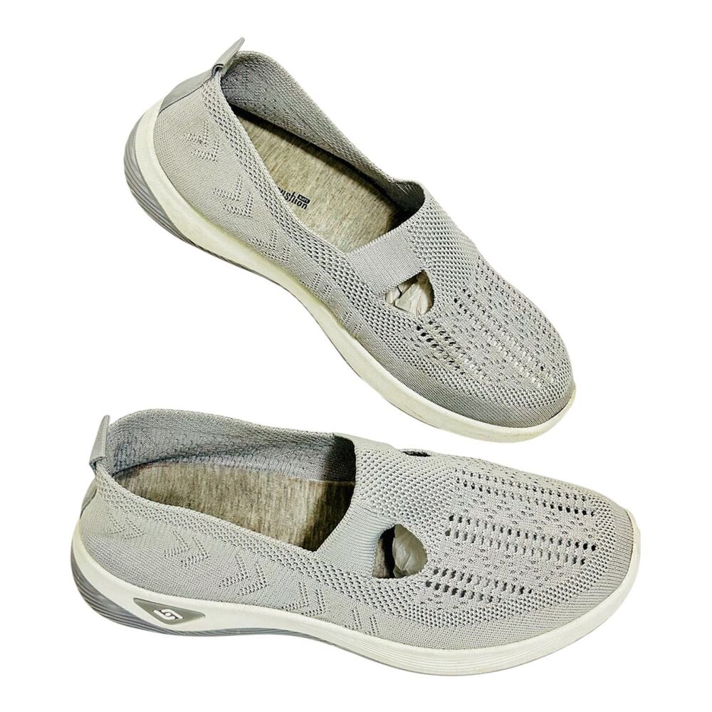 ☁️ Clarks Cloudsteppers Gray Knit Slip On Sneakers Women's 9.5 Comfort Shoes